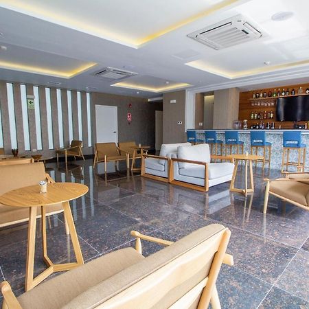Hotel Tierra Viva Trujillo Extérieur photo
