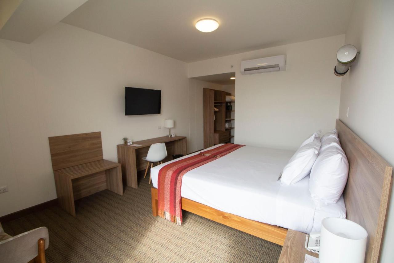 Hotel Tierra Viva Trujillo Extérieur photo