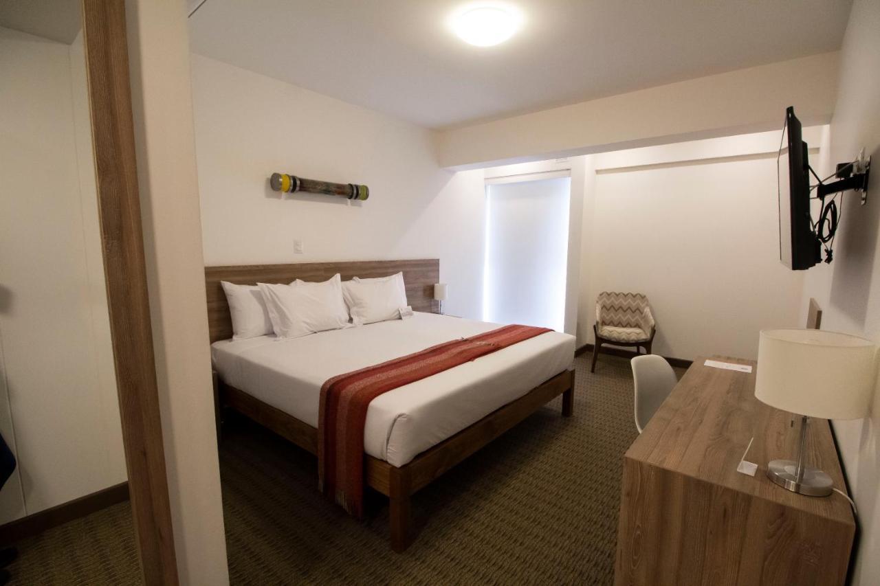 Hotel Tierra Viva Trujillo Extérieur photo